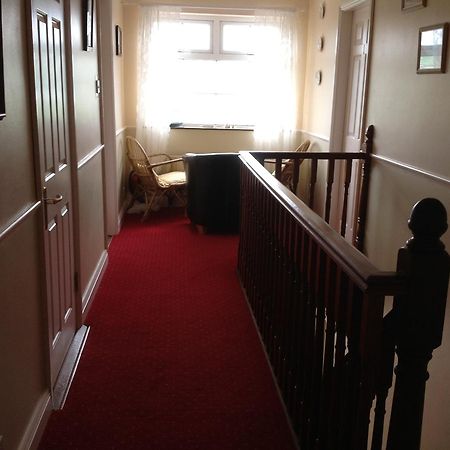 Bed and Breakfast Brownes Emlagh East Exterior foto