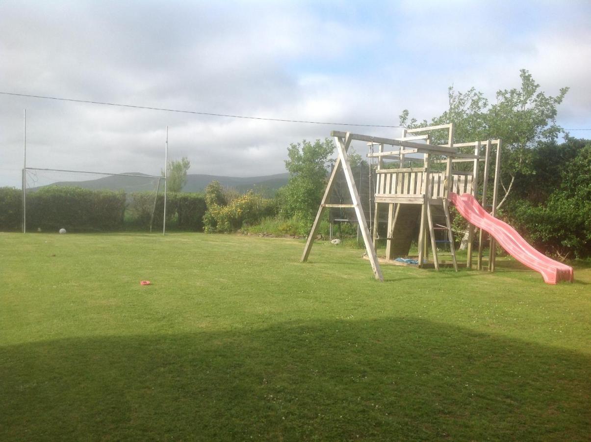 Bed and Breakfast Brownes Emlagh East Exterior foto